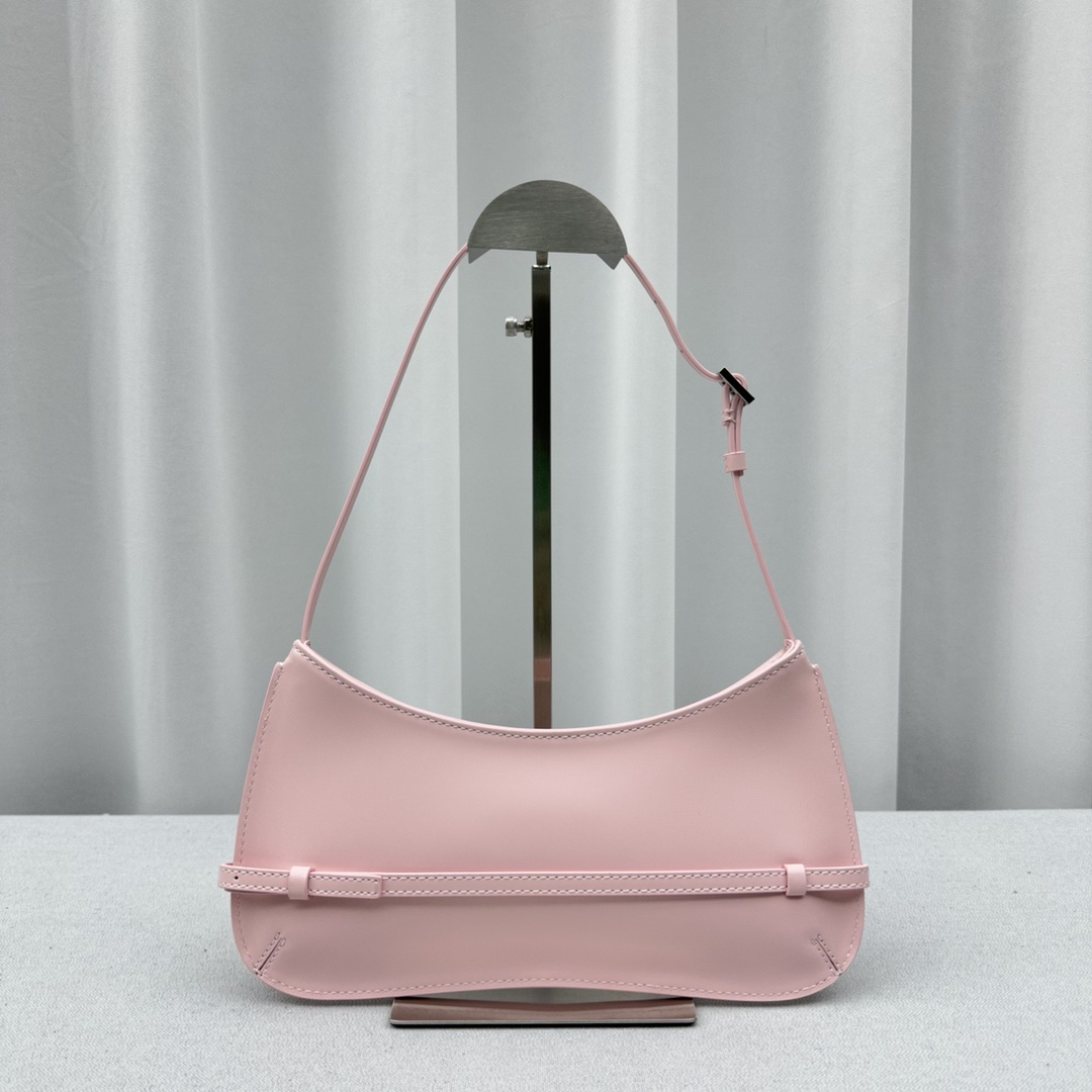 Jacquemus Satchel Bags